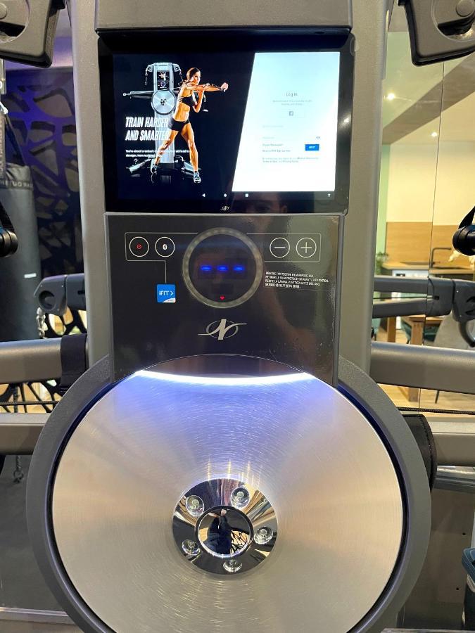 Capsule Fitness - sauna - balneo - machine de sport privatif - PS5 - 2 chambres Valenciennes Exterior foto