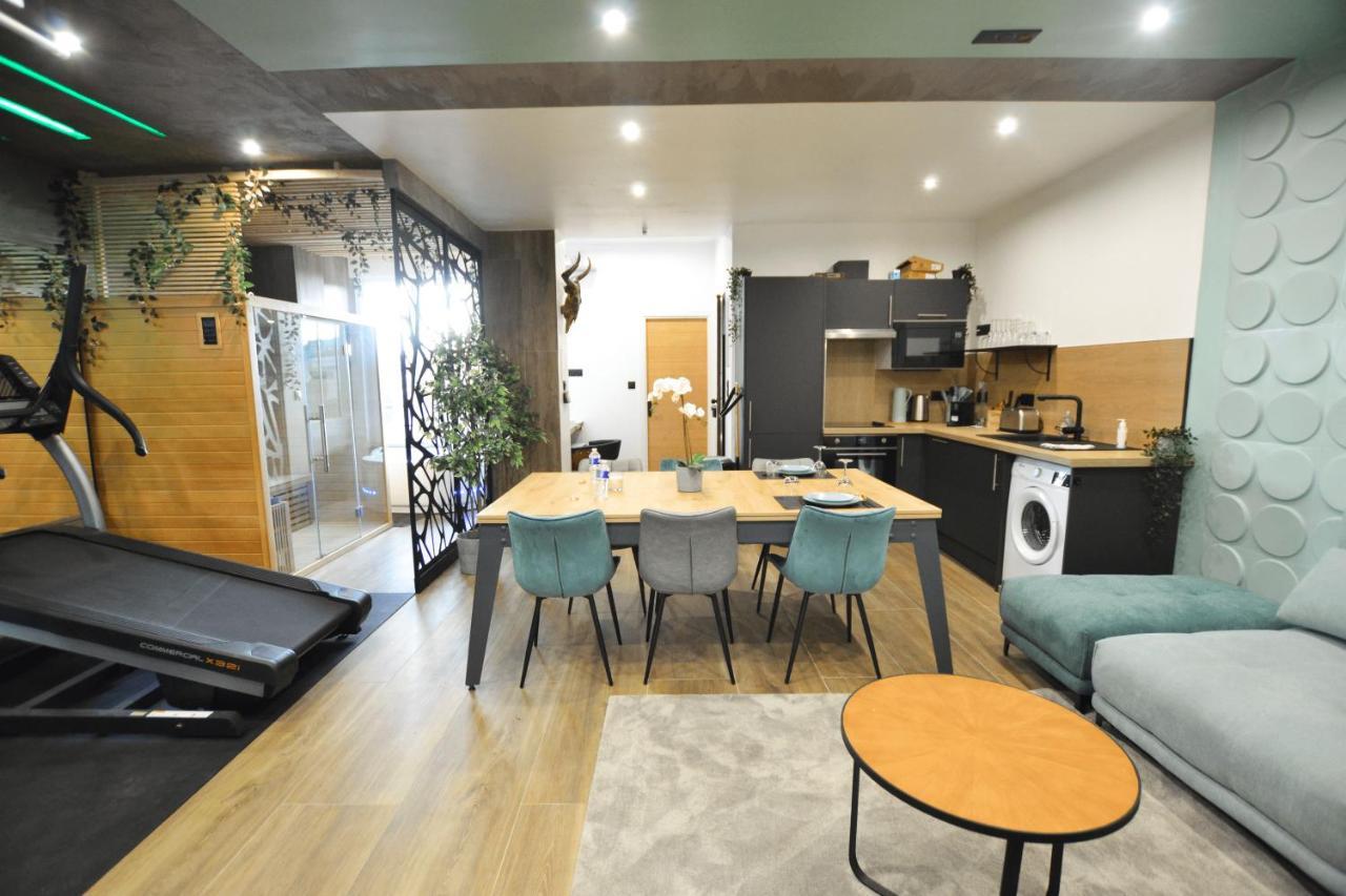 Capsule Fitness - sauna - balneo - machine de sport privatif - PS5 - 2 chambres Valenciennes Exterior foto